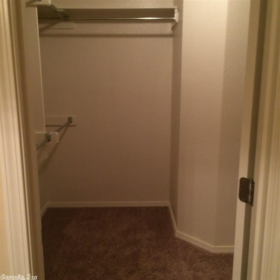 202 Crossing Pl, Bryant, AR 72022 photo 7