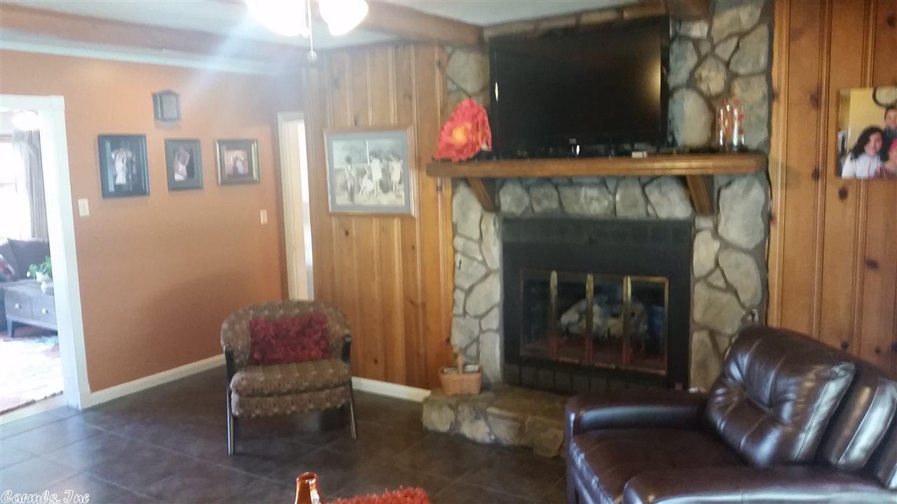 345 Thomas St, Trumann, AR 72472 photo 9