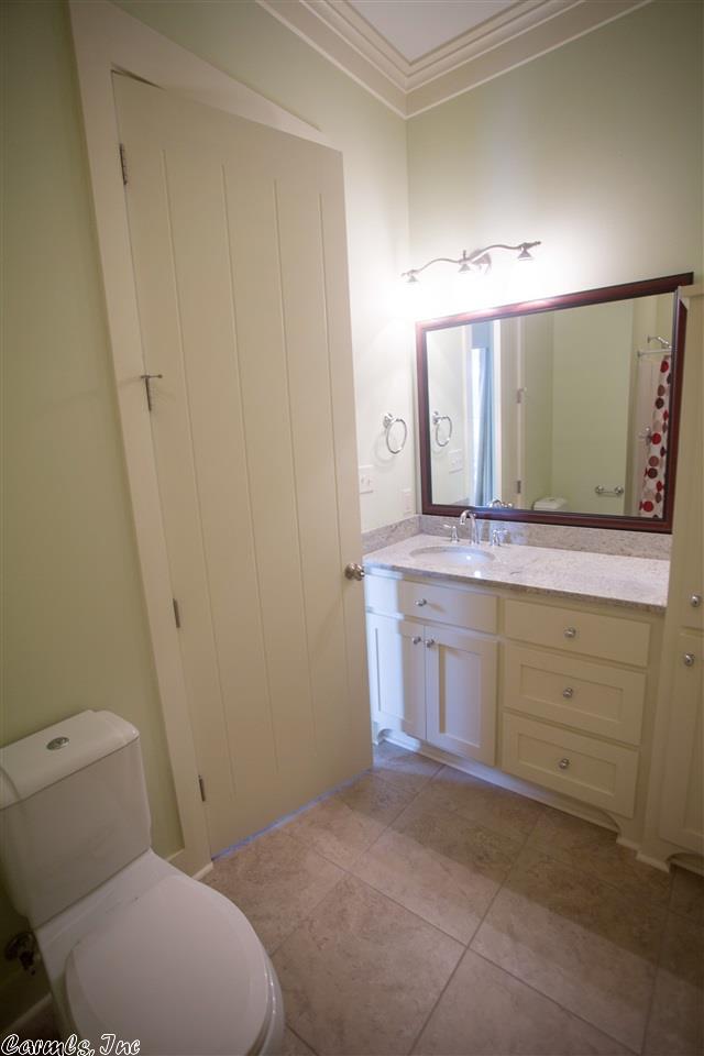 1035 Burrow, Conway, AR 72032 photo 17