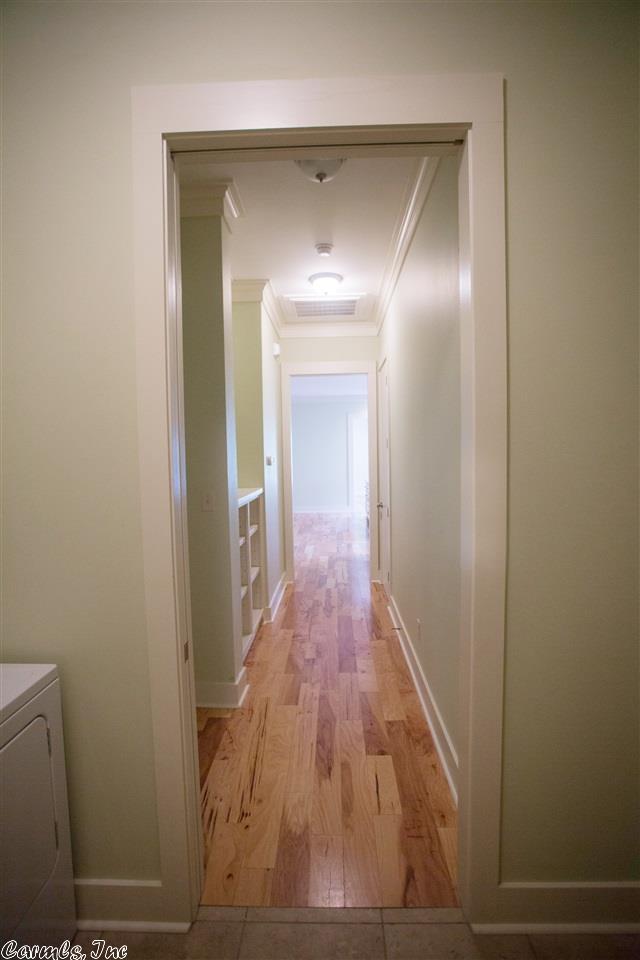 1035 Burrow, Conway, AR 72032 photo 9
