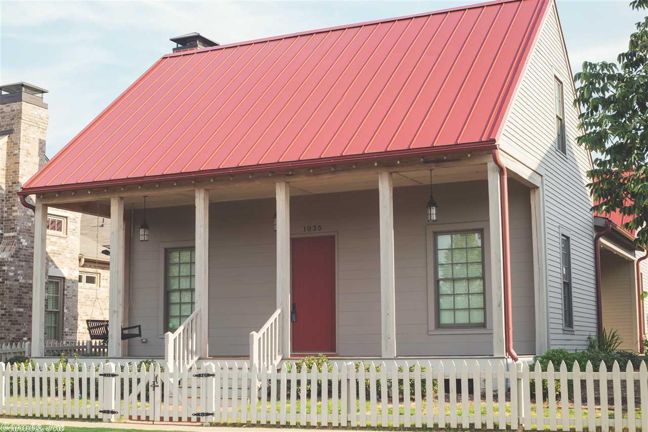 1035 Burrow, Conway, AR 72032 photo 1