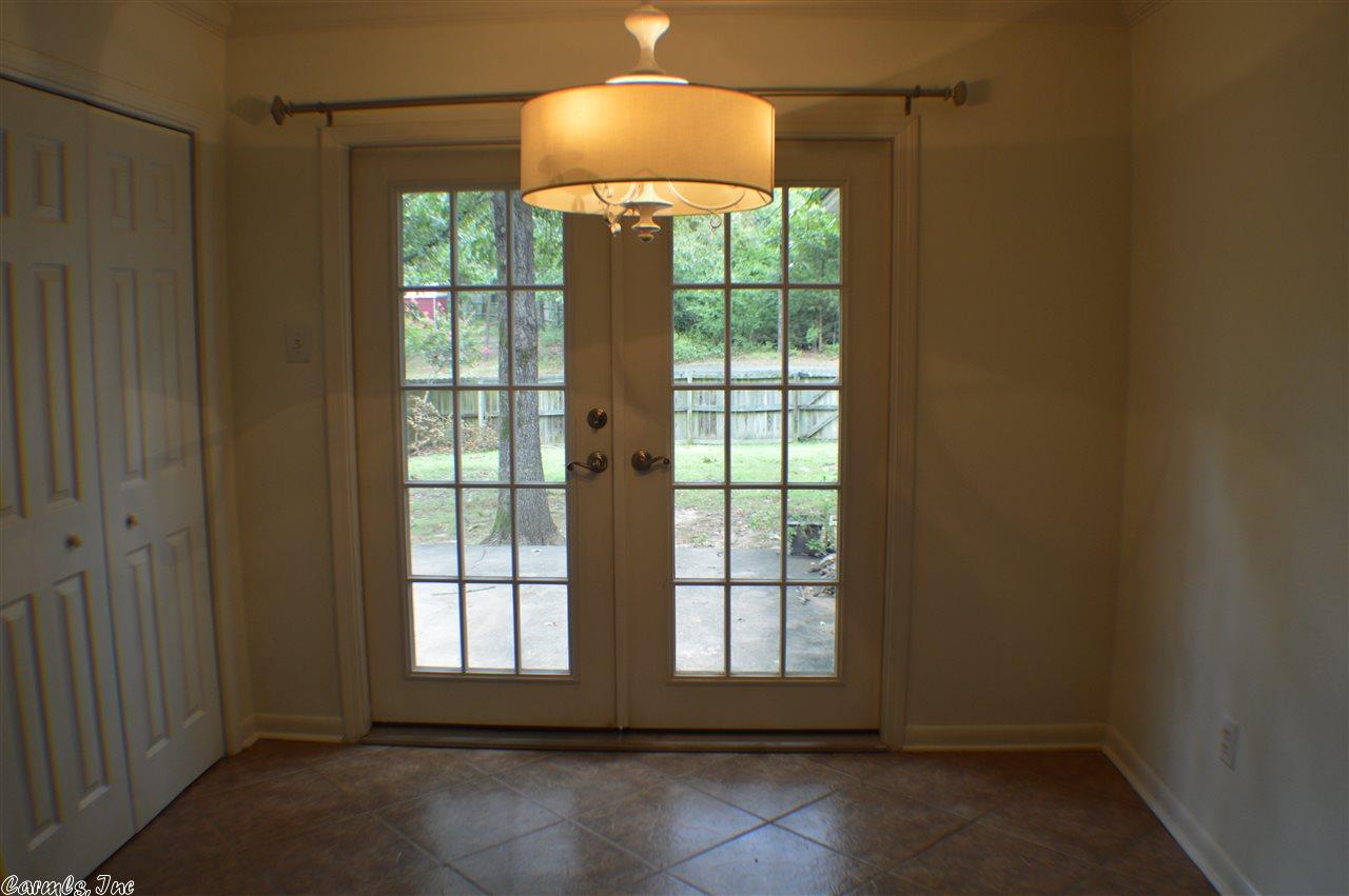 75 Oak Forest Loop, Maumelle, AR 72113 photo 17