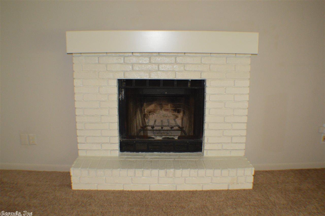 75 Oak Forest Loop, Maumelle, AR 72113 photo 9