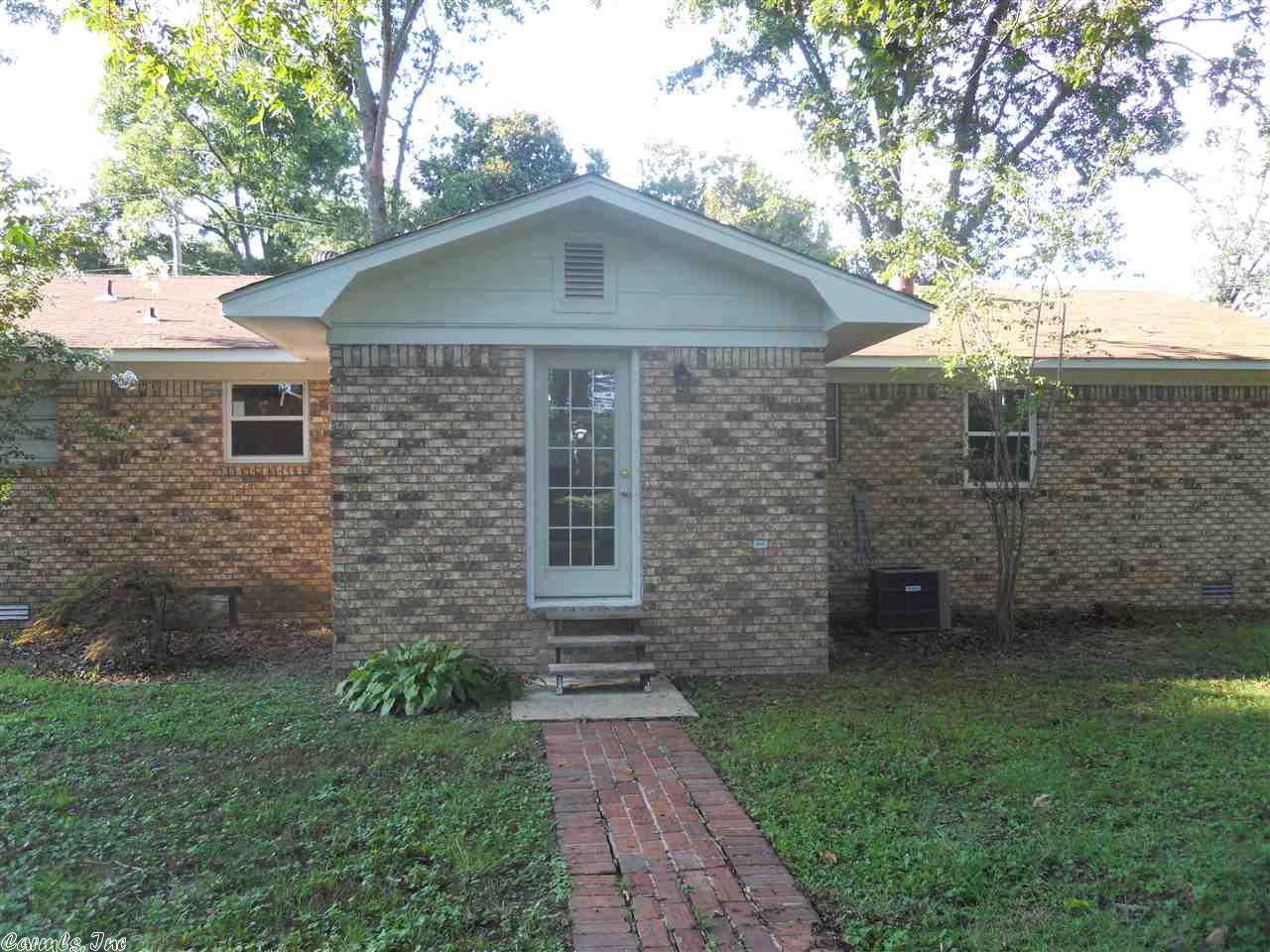 421 E 2nd, Lonoke, AR 72086 photo 24