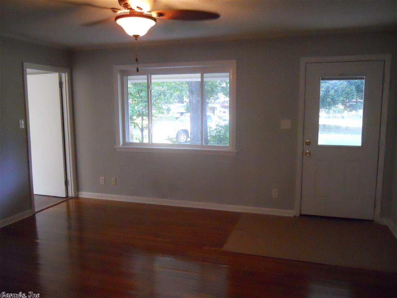 421 E 2nd, Lonoke, AR 72086 photo 5