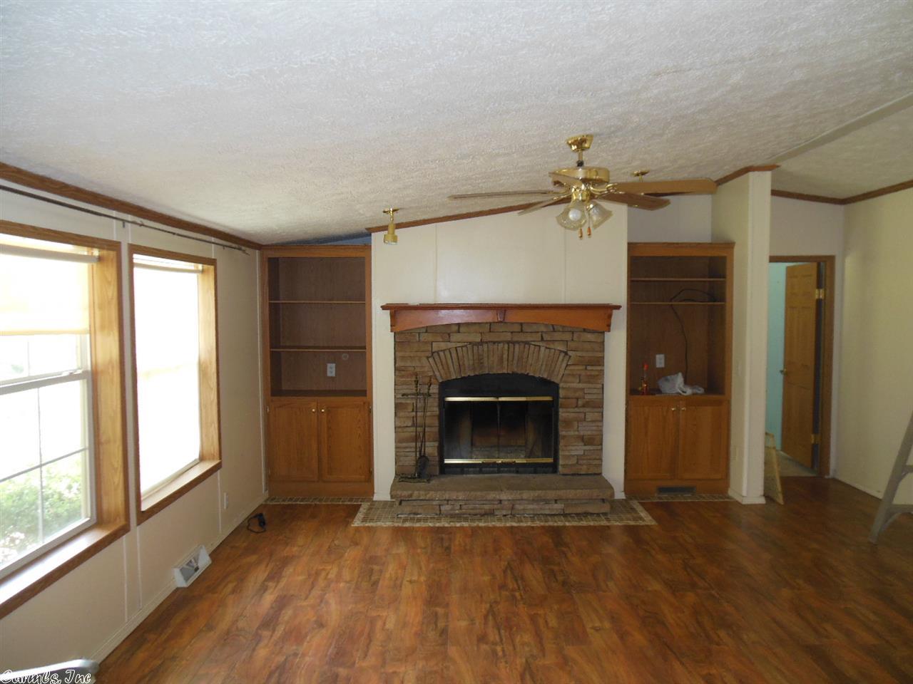 196 Spring, Searcy, AR 72143 photo 5