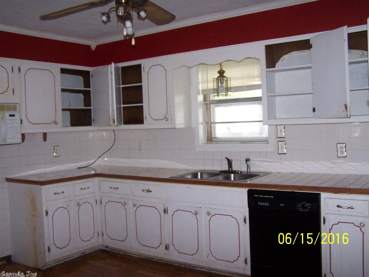 501 7th, Marked Tree, AR 72365 photo 4