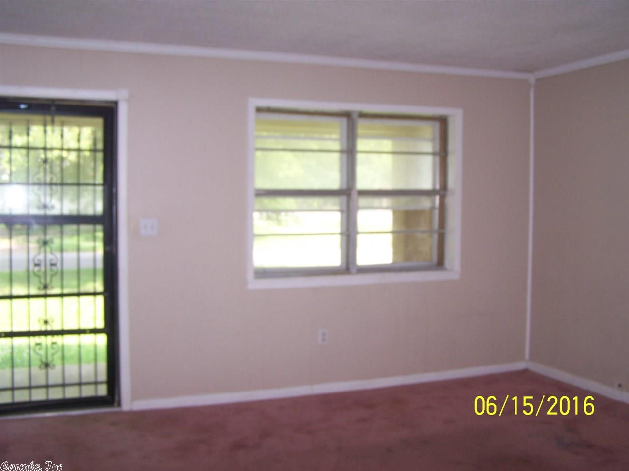 501 7th, Marked Tree, AR 72365 photo 2