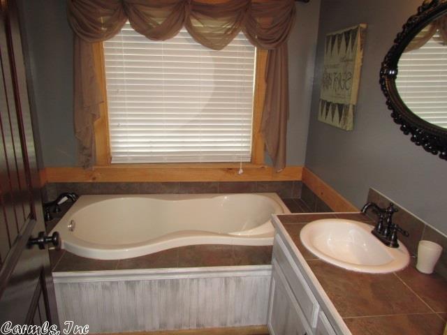 387 Burris Loop, Bismarck, AR 71929 photo 15