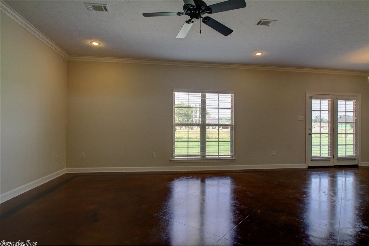 125 Four Winds, Conway, AR 72034 photo 5