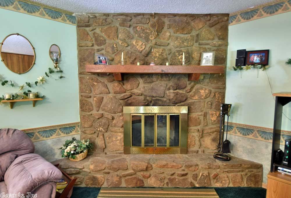 8 Palmer Dr, Conway, AR 72032 photo 5