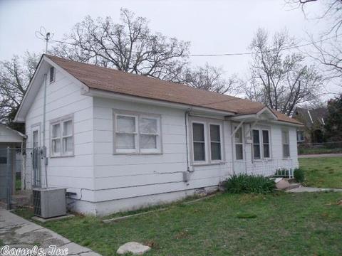 421 8th St, Mountain Home, AR 72653 photo 1