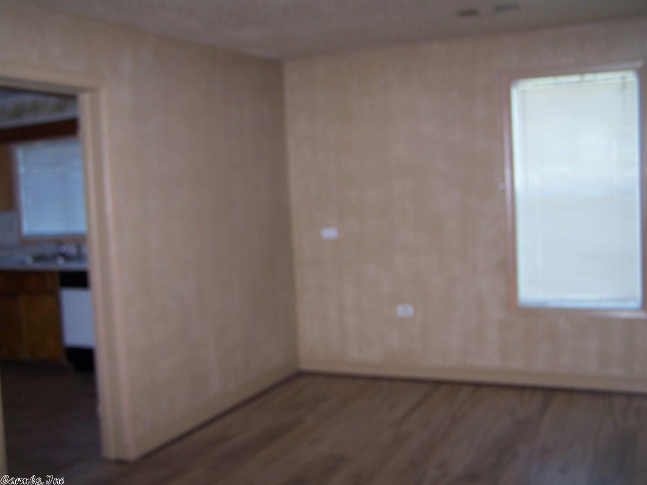 300 Locust, Trumann, AR 72472 photo 7