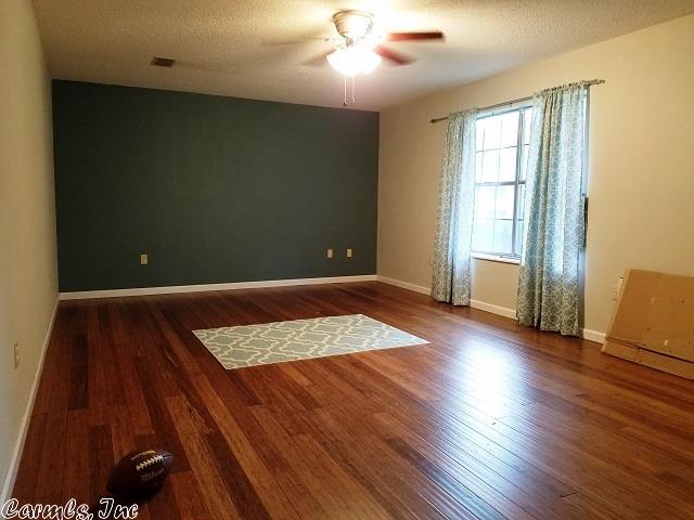 519 Dobbs St, Benton, AR 72015 photo 6