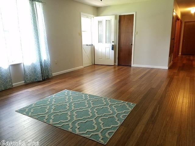 519 Dobbs St, Benton, AR 72015 photo 4