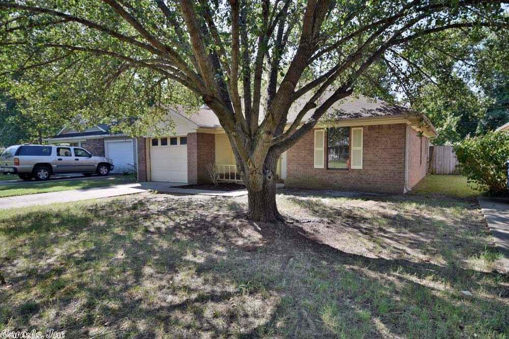 1607 Rushing Cir, Conway, AR 72032 photo 2