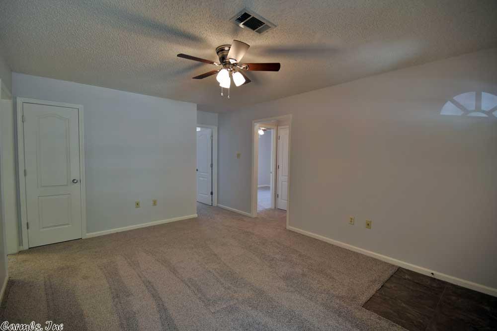 1607 Rushing Cir, Conway, AR 72032 photo 15