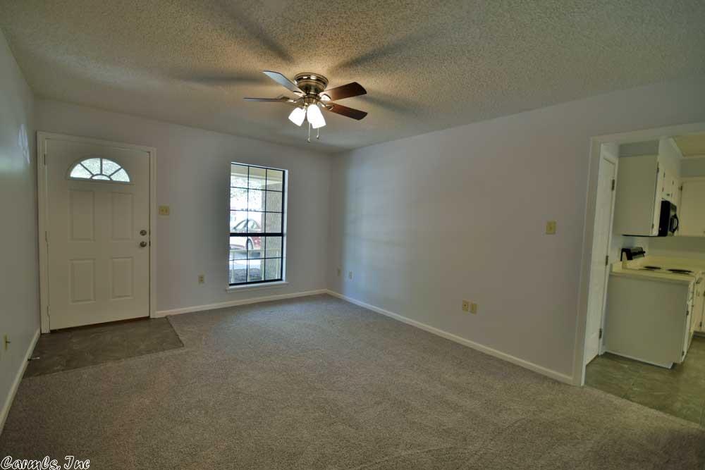 1607 Rushing Cir, Conway, AR 72032 photo 17