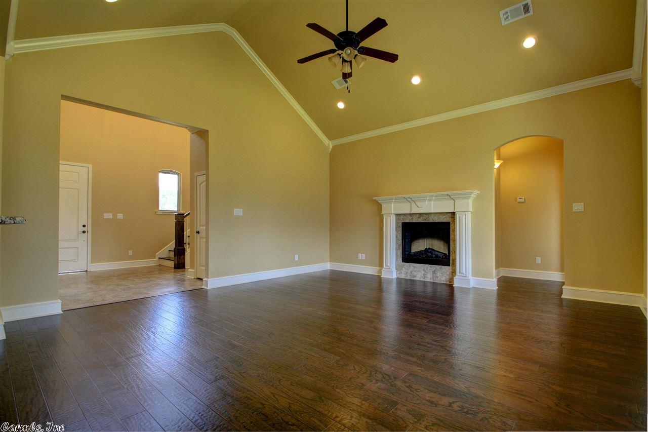 9020 Naples Cv, Benton, AR 72019 photo 11