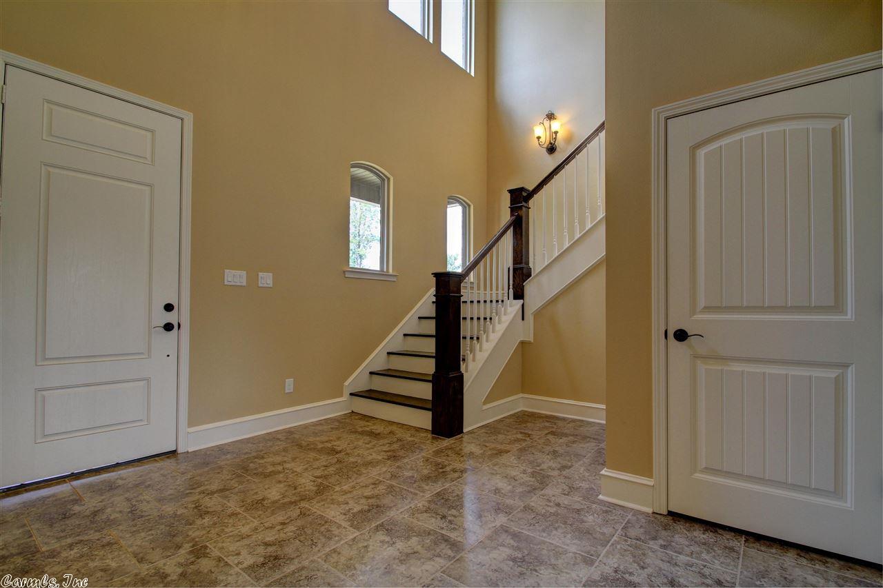 9020 Naples Cv, Benton, AR 72019 photo 5