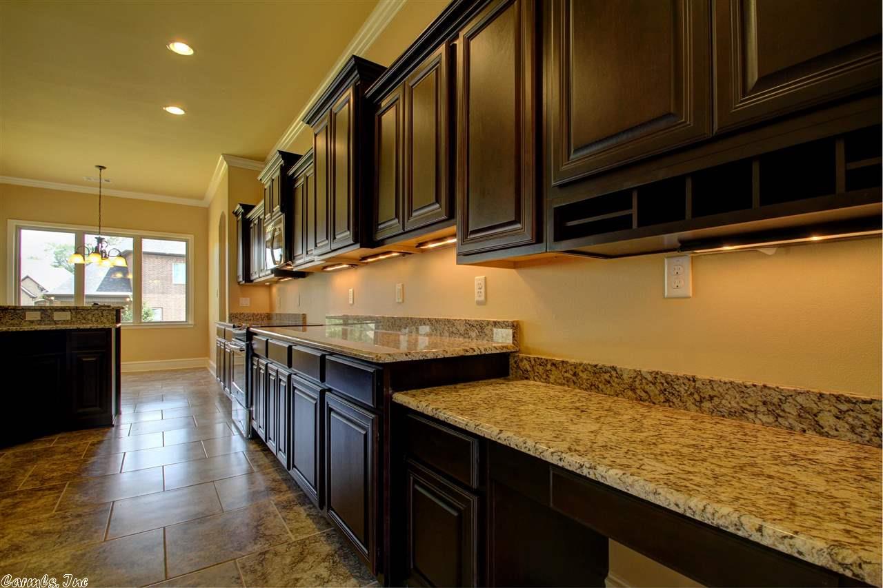 9020 Naples Cv, Benton, AR 72019 photo 14