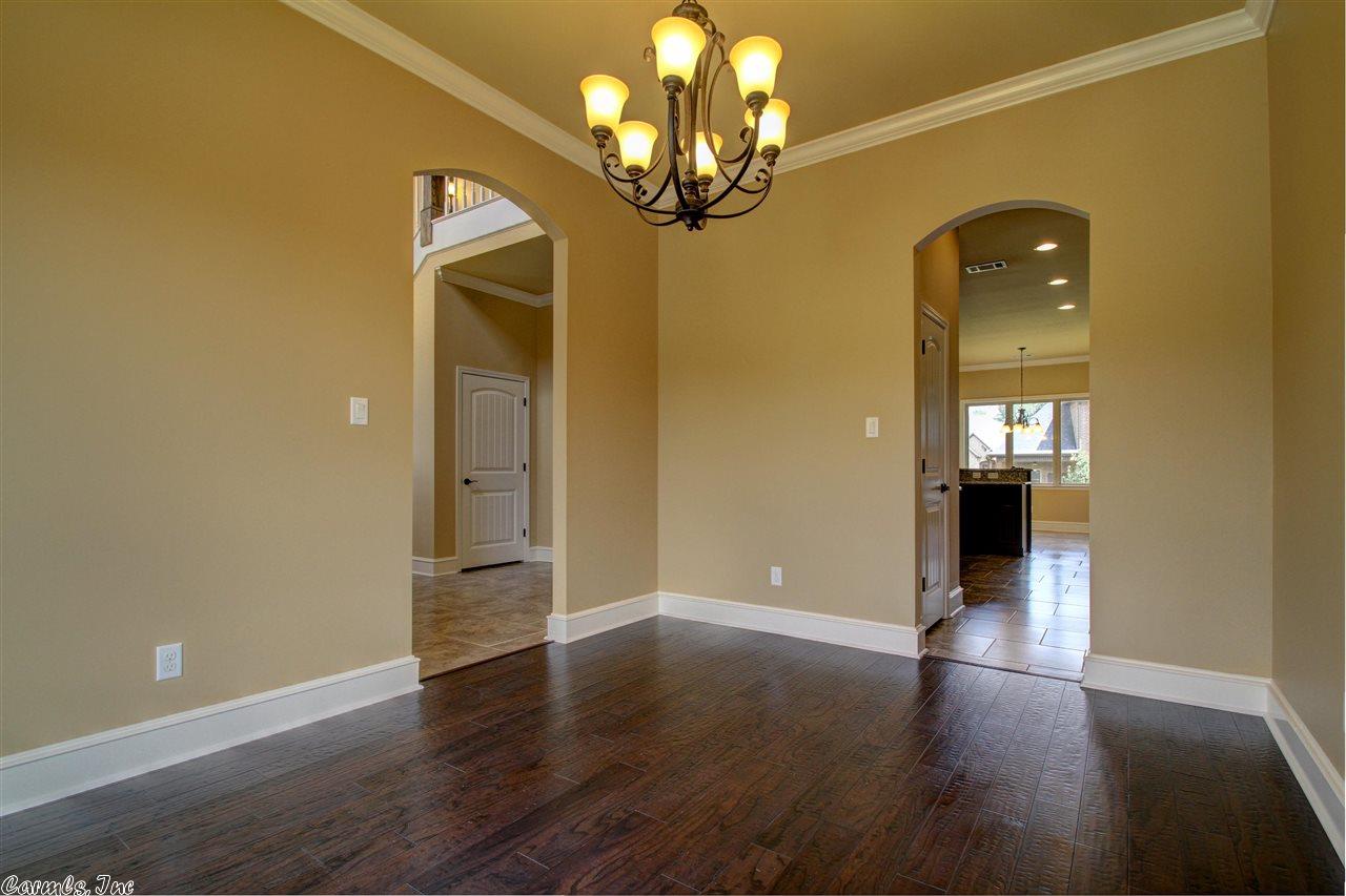 9020 Naples Cv, Benton, AR 72019 photo 9