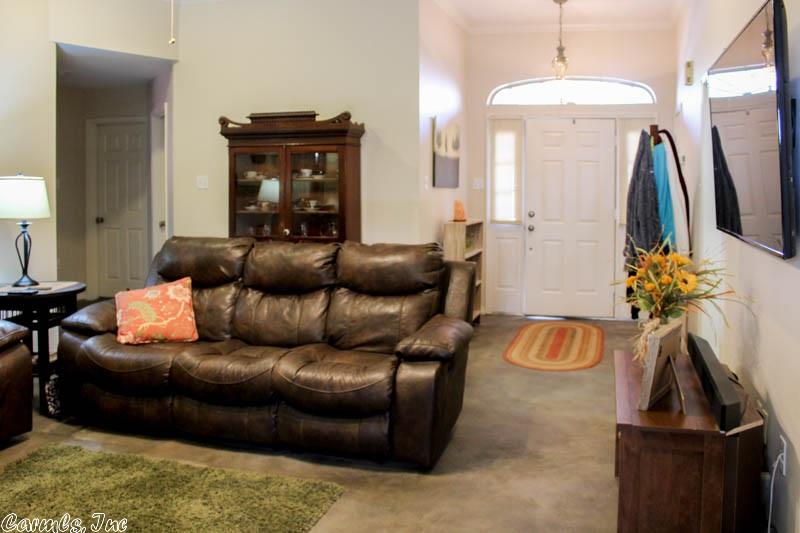 515 Evening Dr, Conway, AR 72032 photo 4