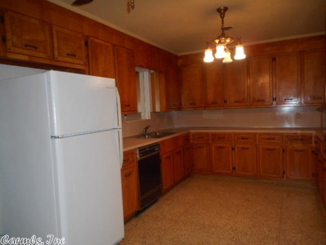 2205 40th, Pine Bluff, AR 71603 photo 13