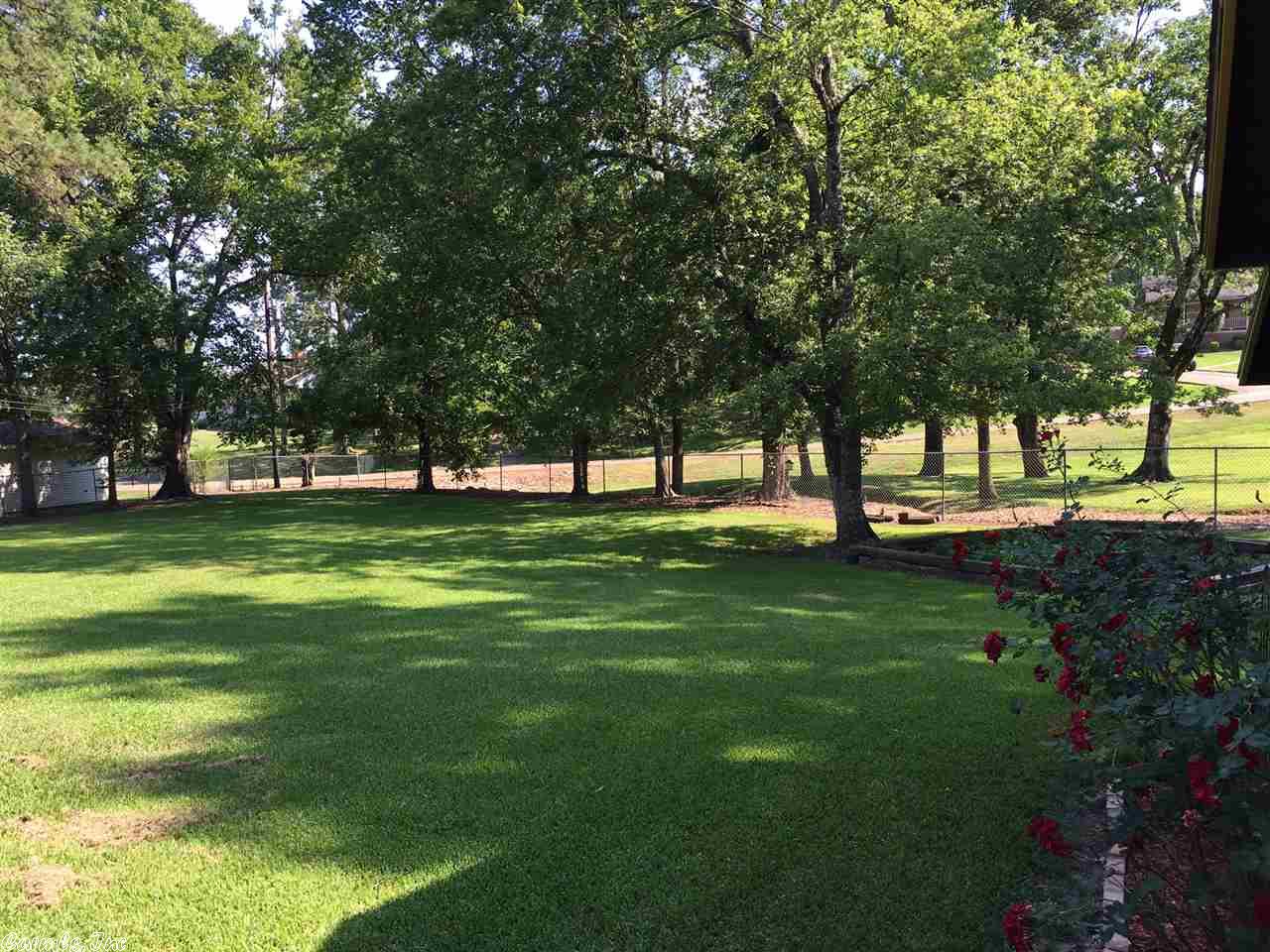 917 Circle Dr, De Queen, AR 71832 photo 12