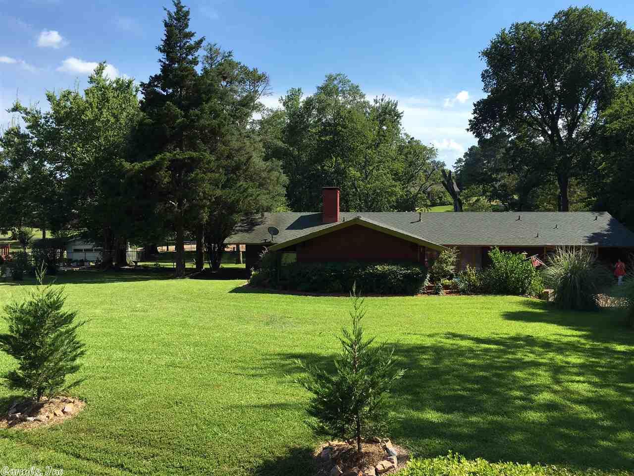917 Circle Dr, De Queen, AR 71832 photo 1