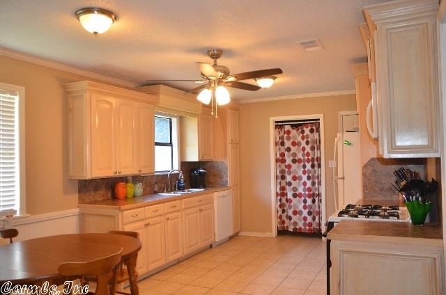 419 S Cherry St, Beebe, AR 72012 photo 5