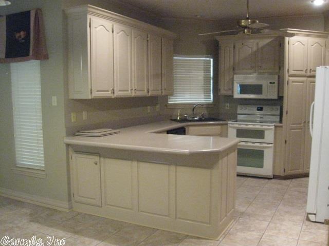 810 Mallard, Conway, AR 72034 photo 9