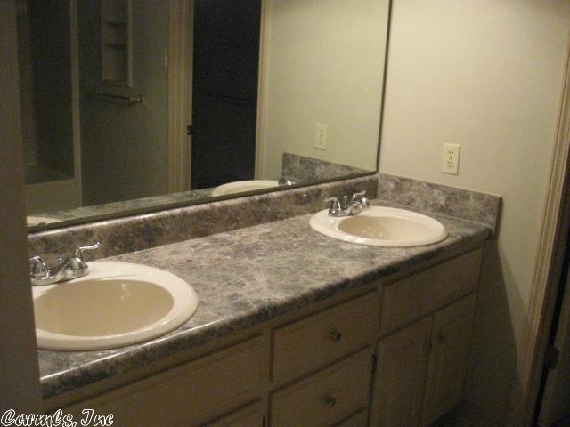 810 Mallard, Conway, AR 72034 photo 22