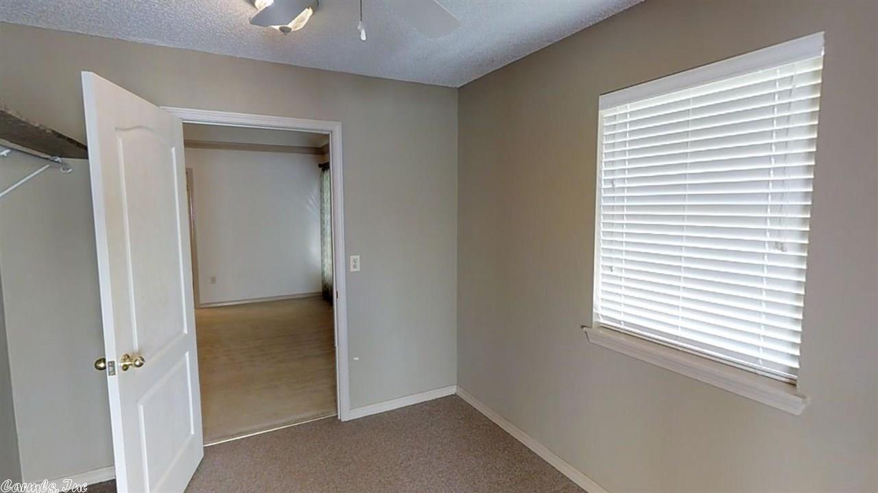 810 Mallard, Conway, AR 72034 photo 17