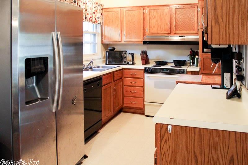 7 Timothy Ln, Conway, AR 72034 photo 8