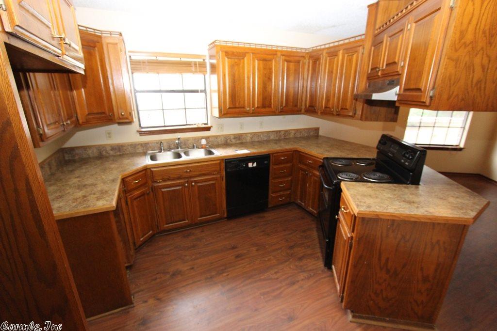2712 Timberpeg Ct, Conway, AR 72034 photo 8