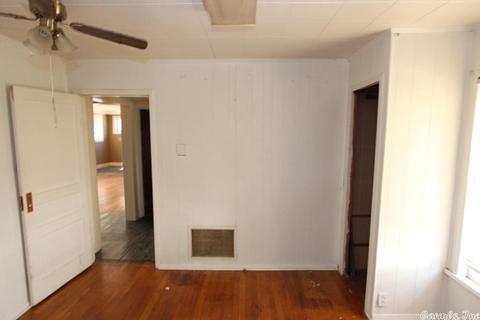 328 Mitchell, Conway, AR 72034 photo 20