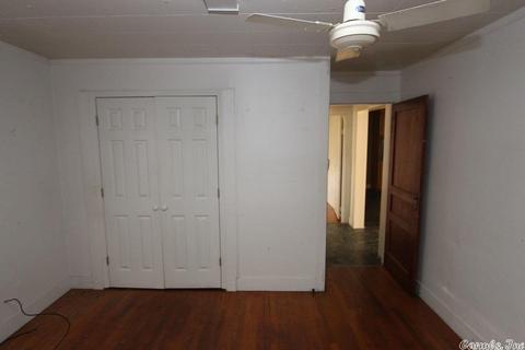 328 Mitchell, Conway, AR 72034 photo 16