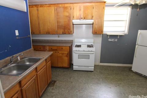 328 Mitchell, Conway, AR 72034 photo 36