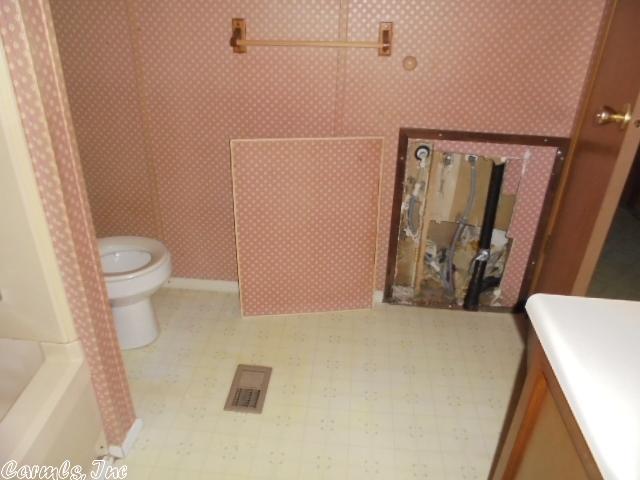 24108 Oakview Cir, Hensley, AR 72065 photo 12