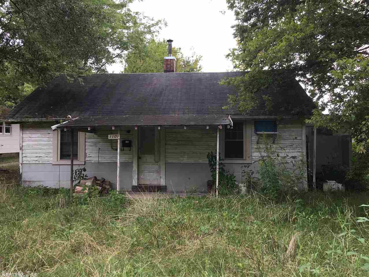 1101 Third St, Mena, AR 71953 photo 1