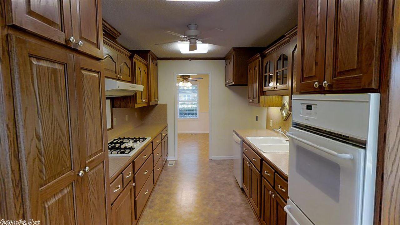 1 White Oak, Conway, AR 72034 photo 3