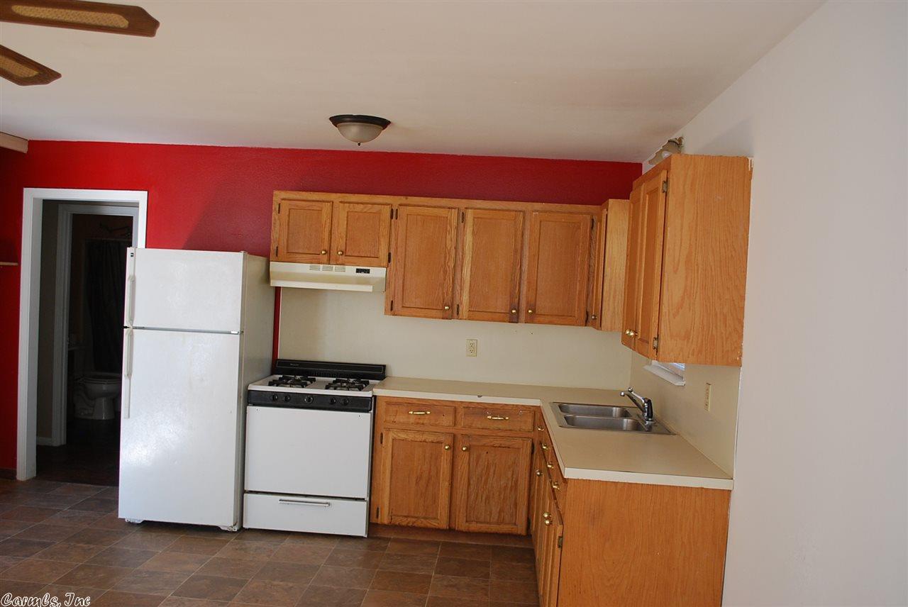1011 S S Smt, Benton, AR 72015 photo 9
