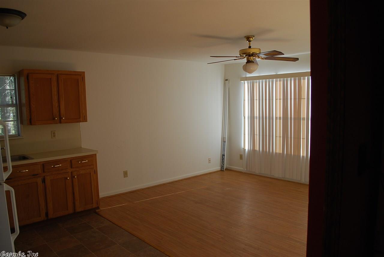 1011 S S Smt, Benton, AR 72015 photo 5
