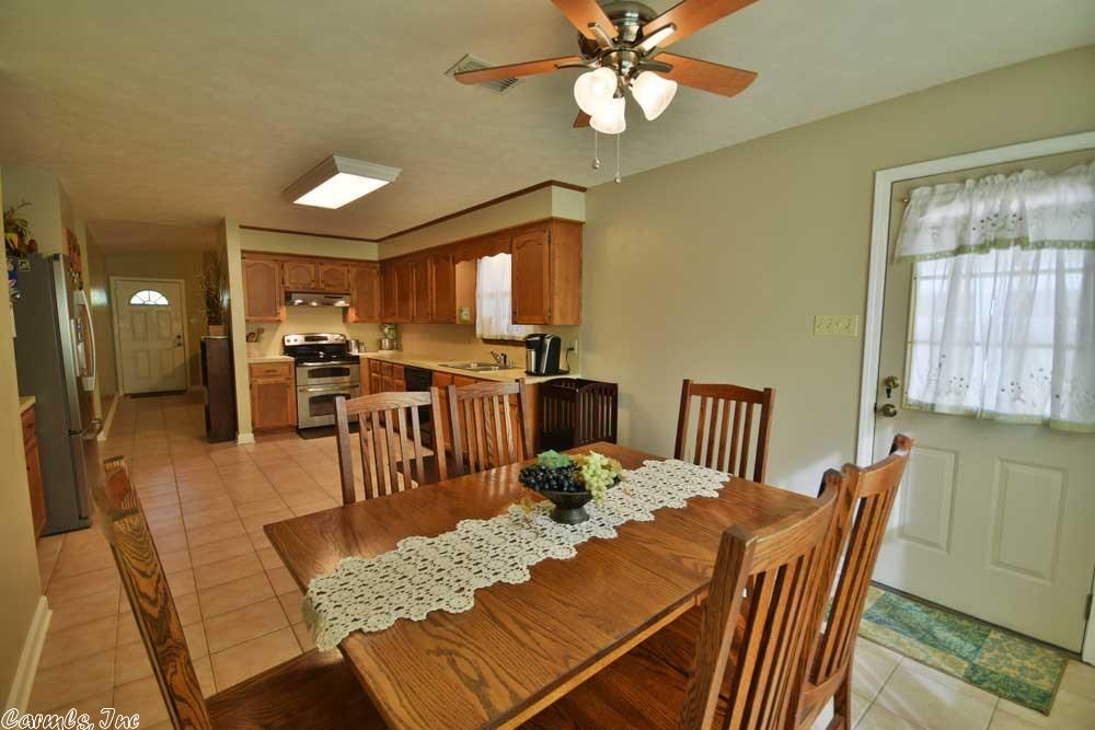 354 E German Ln, Conway, AR 72032 photo 18
