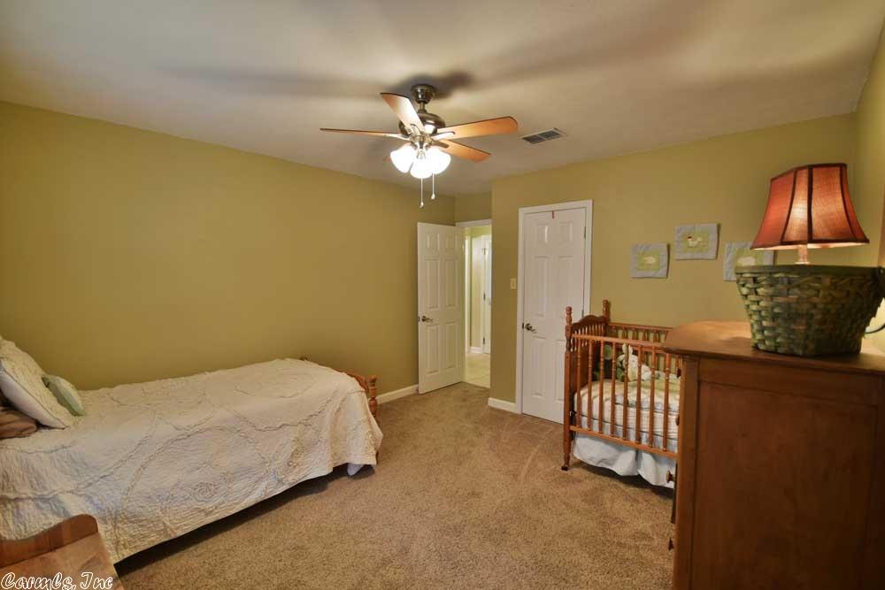 354 E German Ln, Conway, AR 72032 photo 27