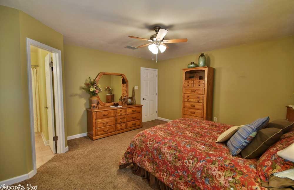 354 E German Ln, Conway, AR 72032 photo 22