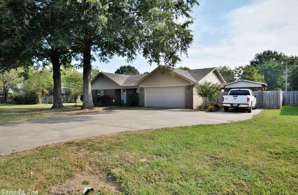 354 E German Ln, Conway, AR 72032 photo 3