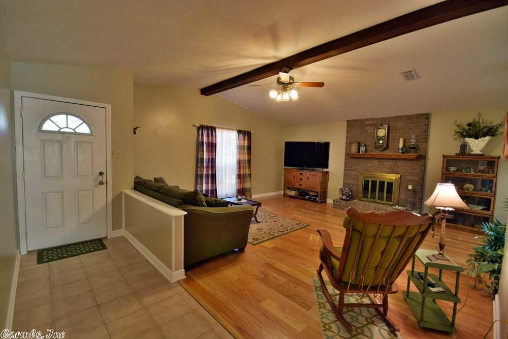 354 E German Ln, Conway, AR 72032 photo 6