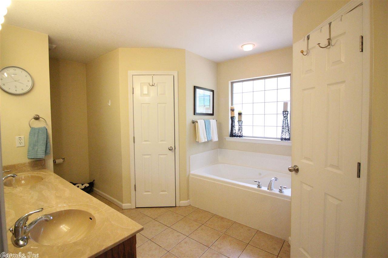 4221 Donna Dr, Benton, AR 72015 photo 29